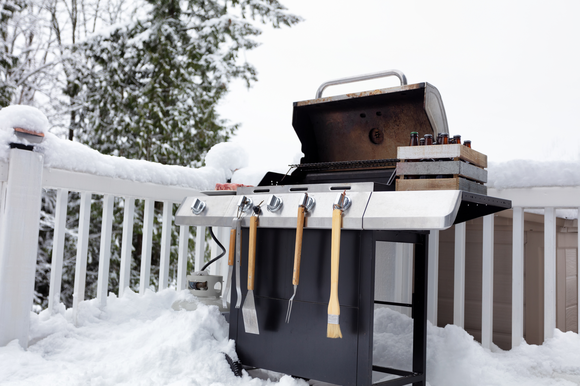 How to Protect Your Outdoor Kitchen for the Winter